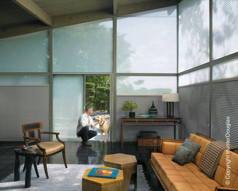 Cortinas Duette® Luxaflex® Hunter Douglas® várias opções de tecido, cores e texturas.