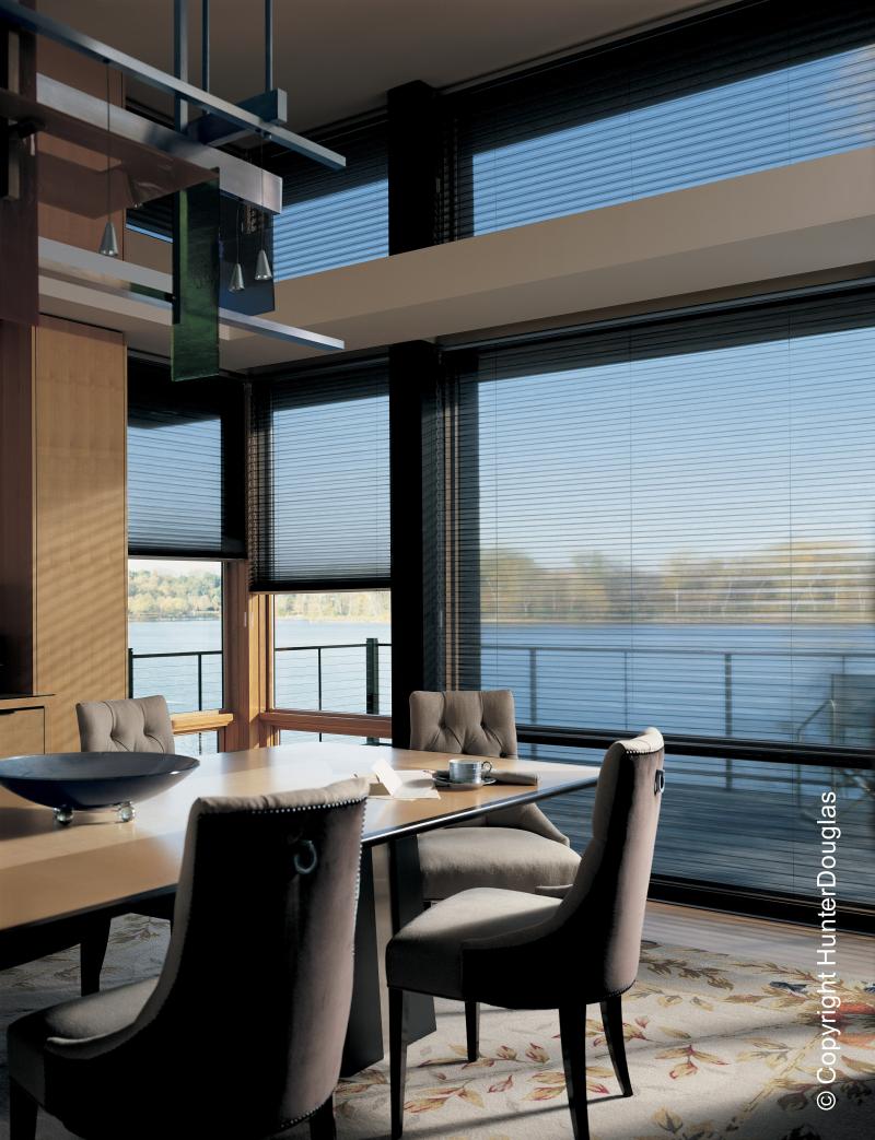 Cortinas Duette® Luxaflex® Hunter Douglas® várias opções de tecido, cores e texturas.