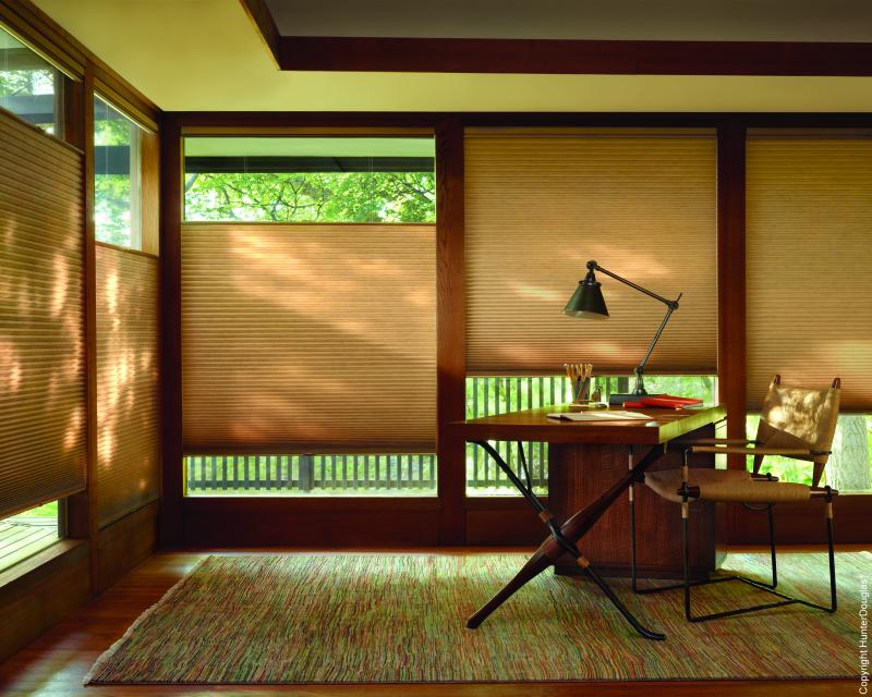 Cortinas Duette® Luxaflex® Hunter Douglas® várias opções de tecido, cores e texturas.